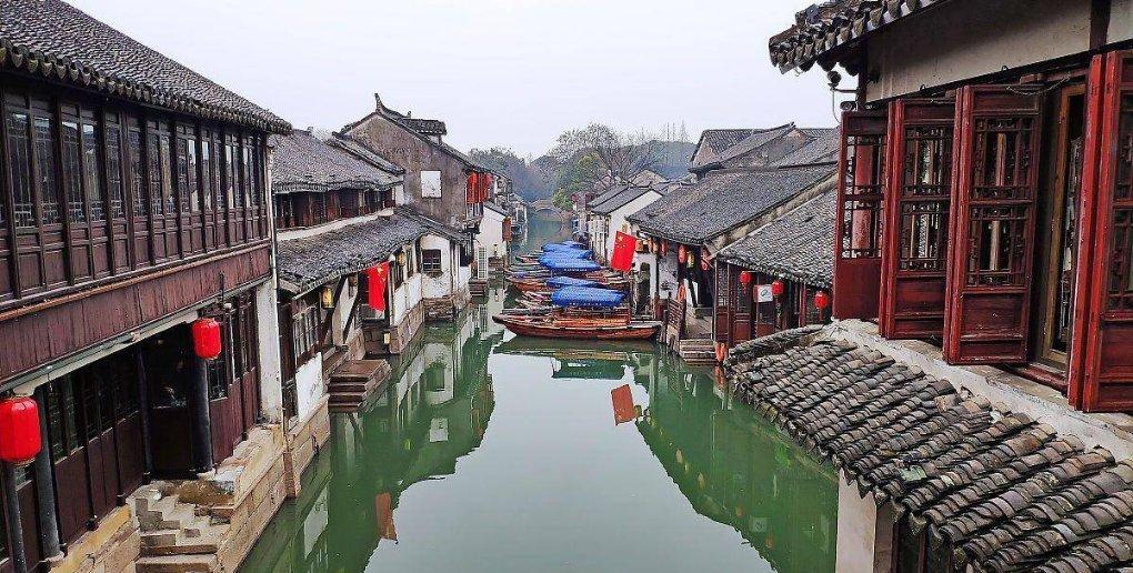当异地恋爱的时候，如何增加恋爱的安全感呢？